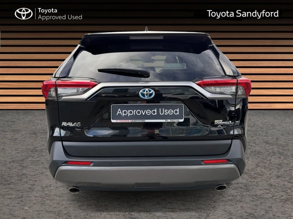 Toyota RAV4 HYBRID SOL // HEATED LEATHER SEATS // - Image 4