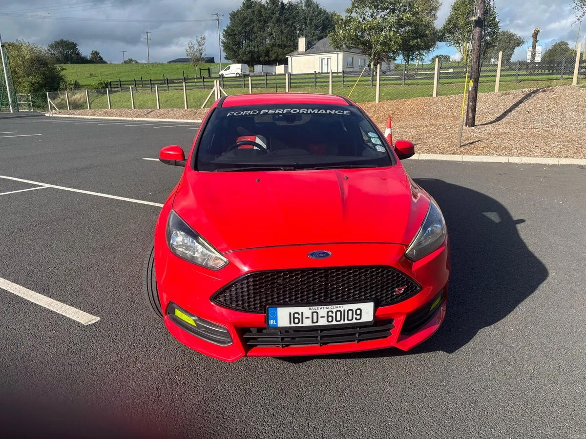 2016 st ford focus - Image 2