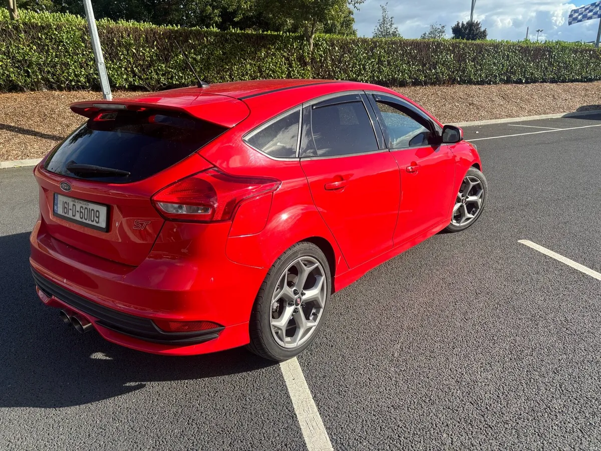 2016 st ford focus - Image 4