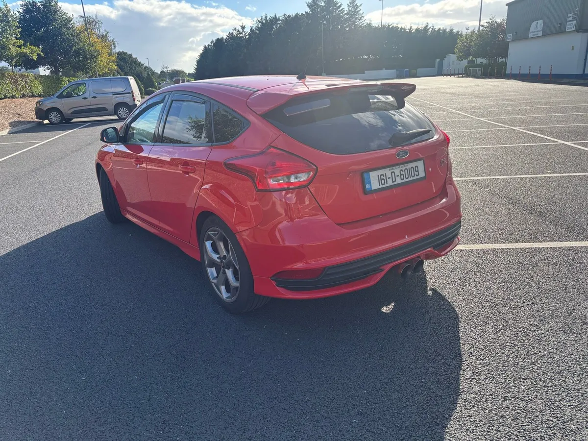 2016 st ford focus - Image 6