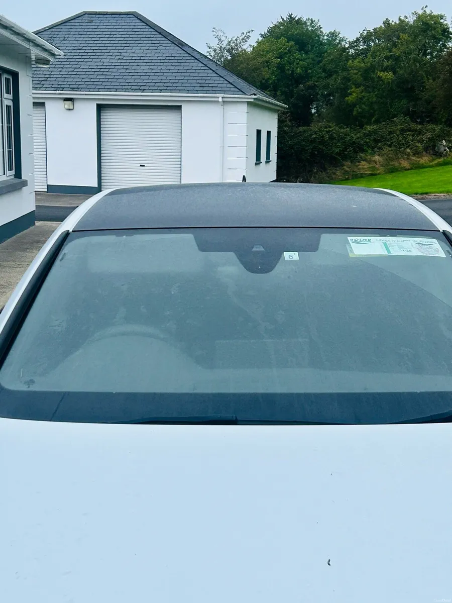 Car - Image 4