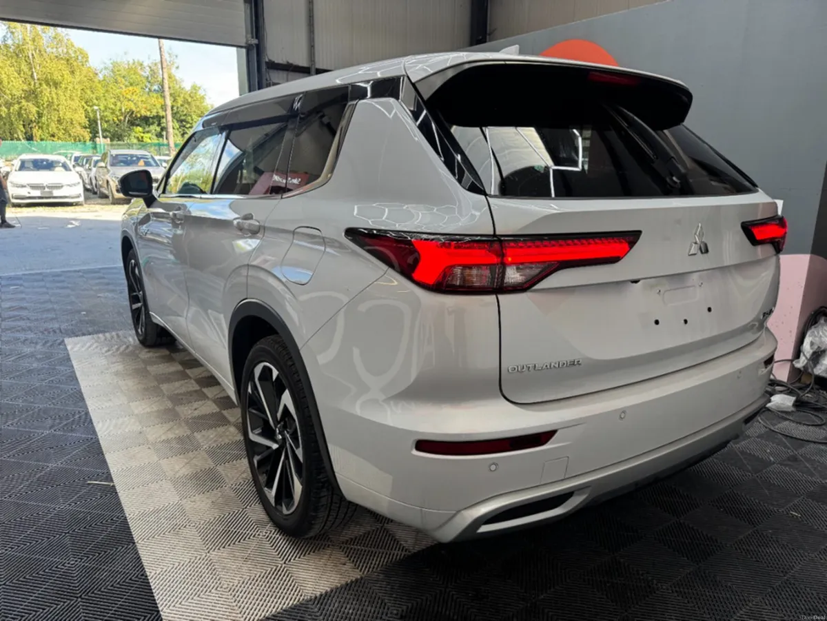 Mitsubishi Outlander 2024 MITSUBISHI OUTLANDER P 4 - Image 5