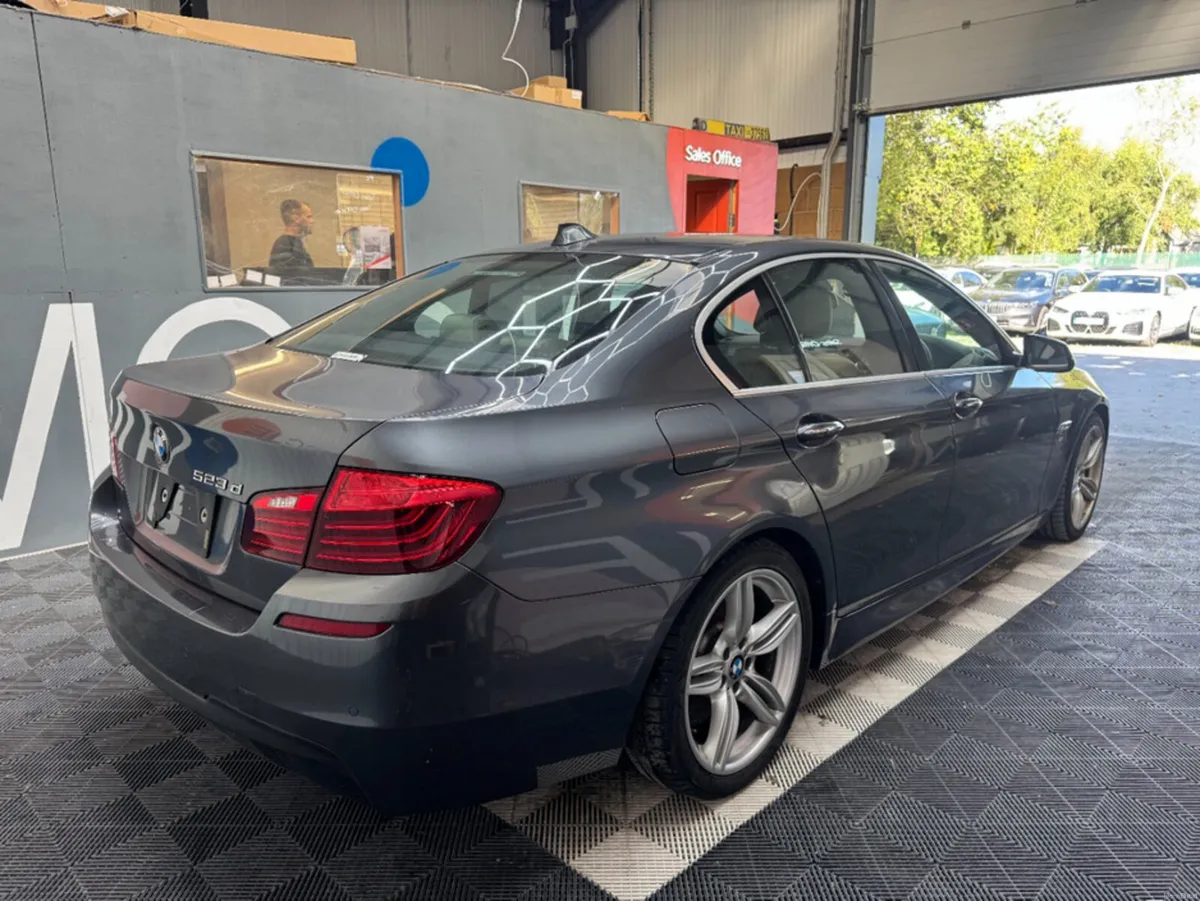 BMW 5-Series 2016 BMW 523D CELEBRATION EDITION BAR - Image 3