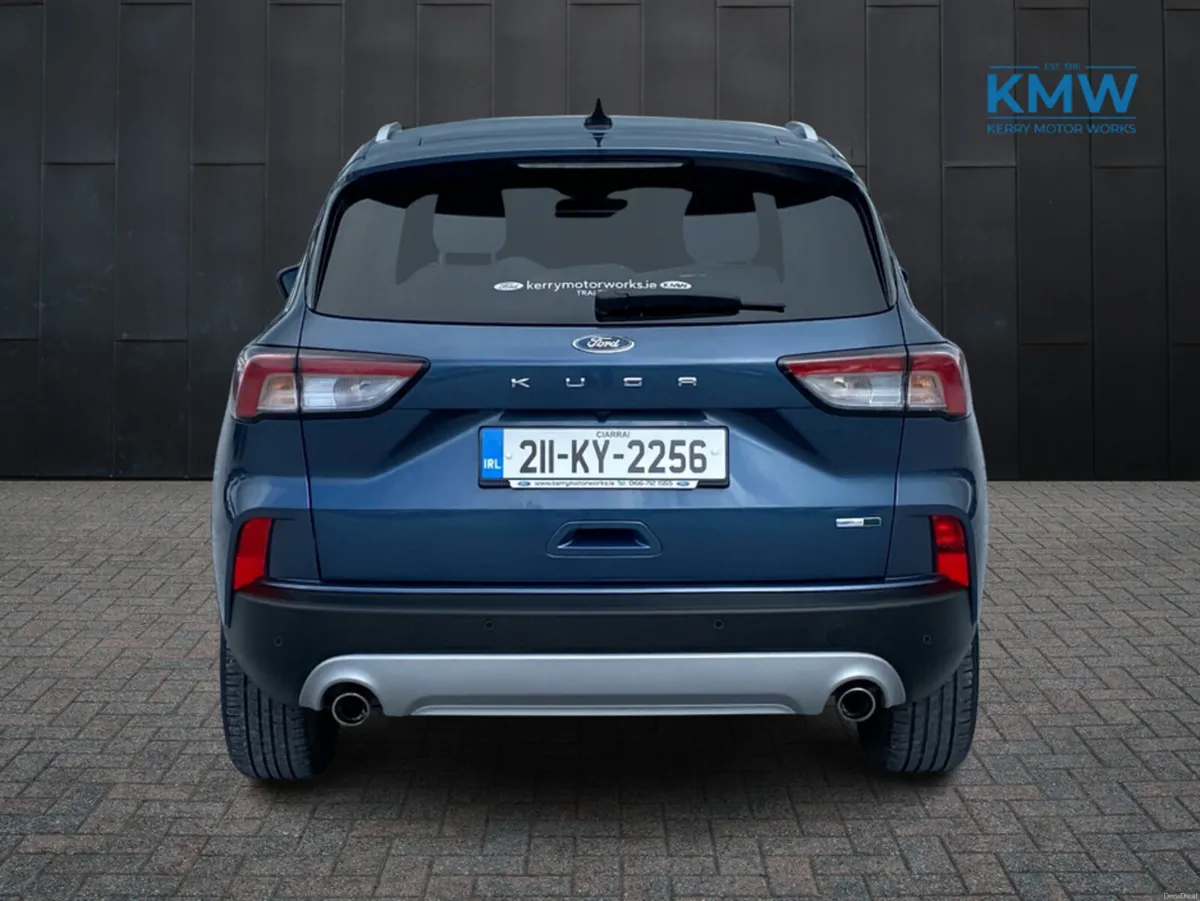 Ford Kuga 2.0 TDCI TITANIUM MHEV 15 150PS 5DR - Image 5