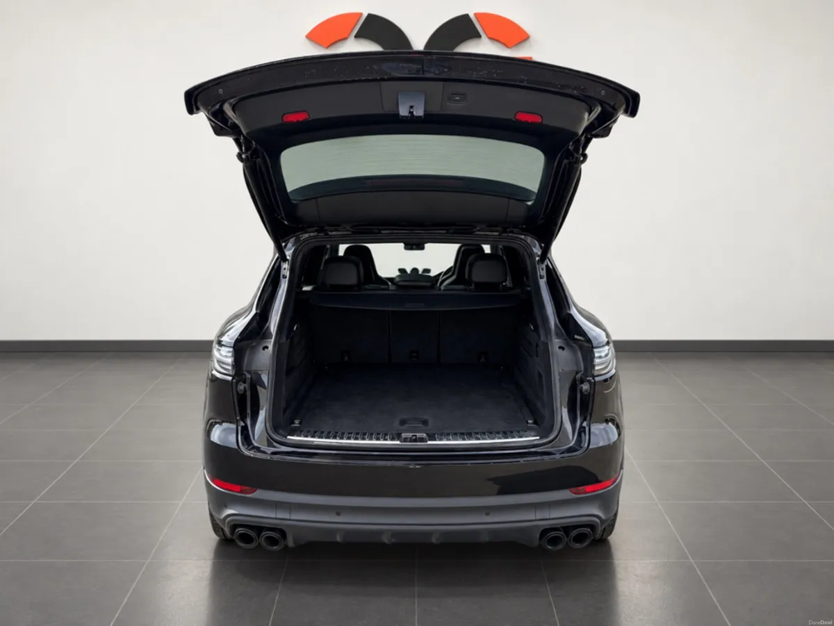 Porsche Cayenne V6 E-HYBRID AUTO 456BHP *1 OWNER * - Image 5