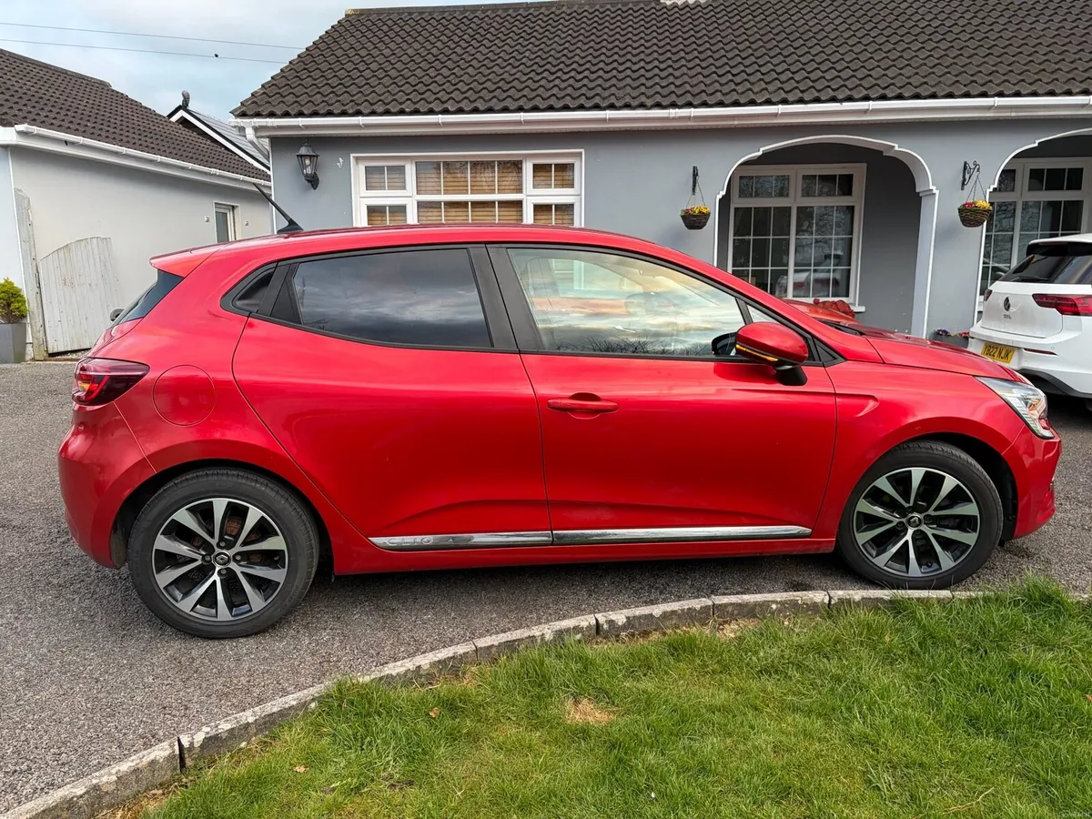 2021 RENAULT CLIO ICONIC TCE 100 MY19 5D - Image 3