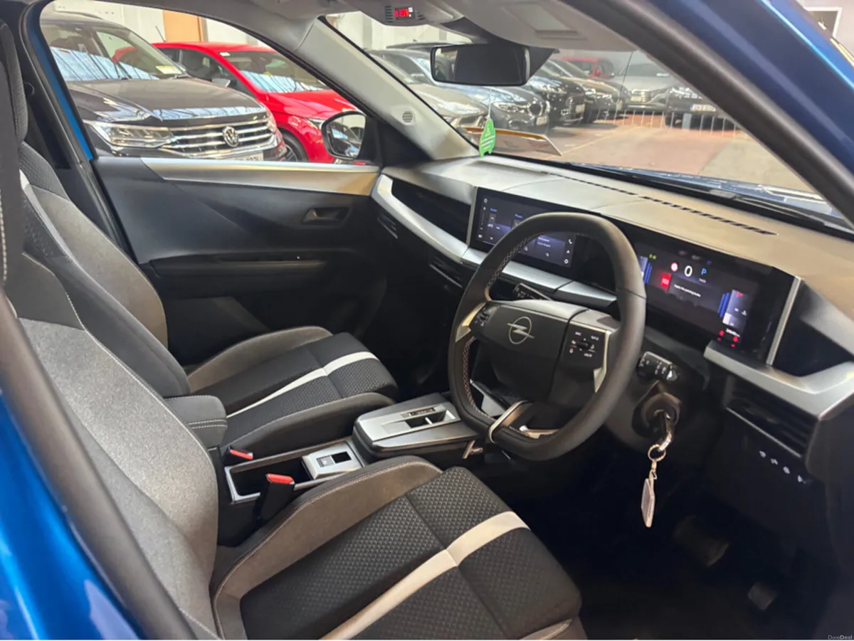 Opel Frontera MHEV ELEGANCE 1.2 100 - Image 5