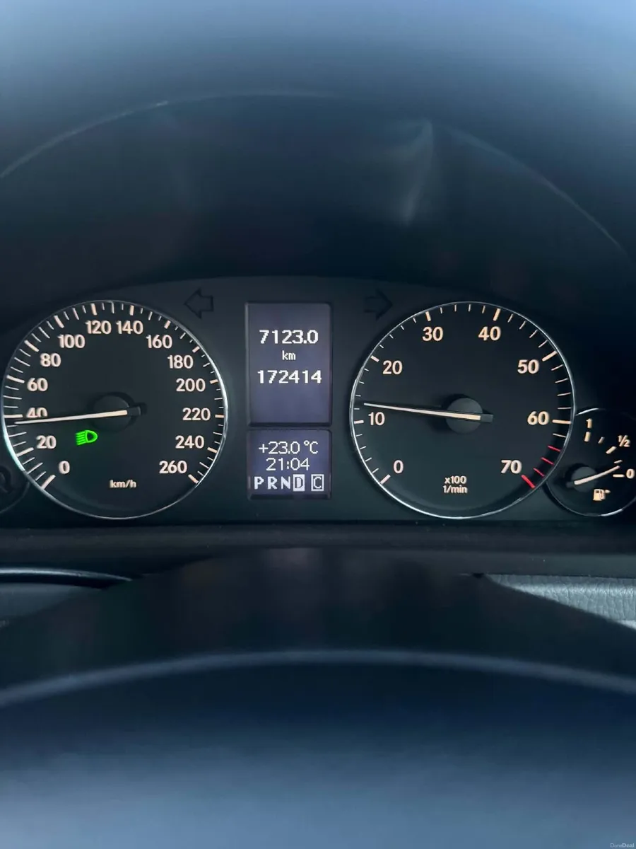 Mercedes-Benz C-Class 2007 - Image 5