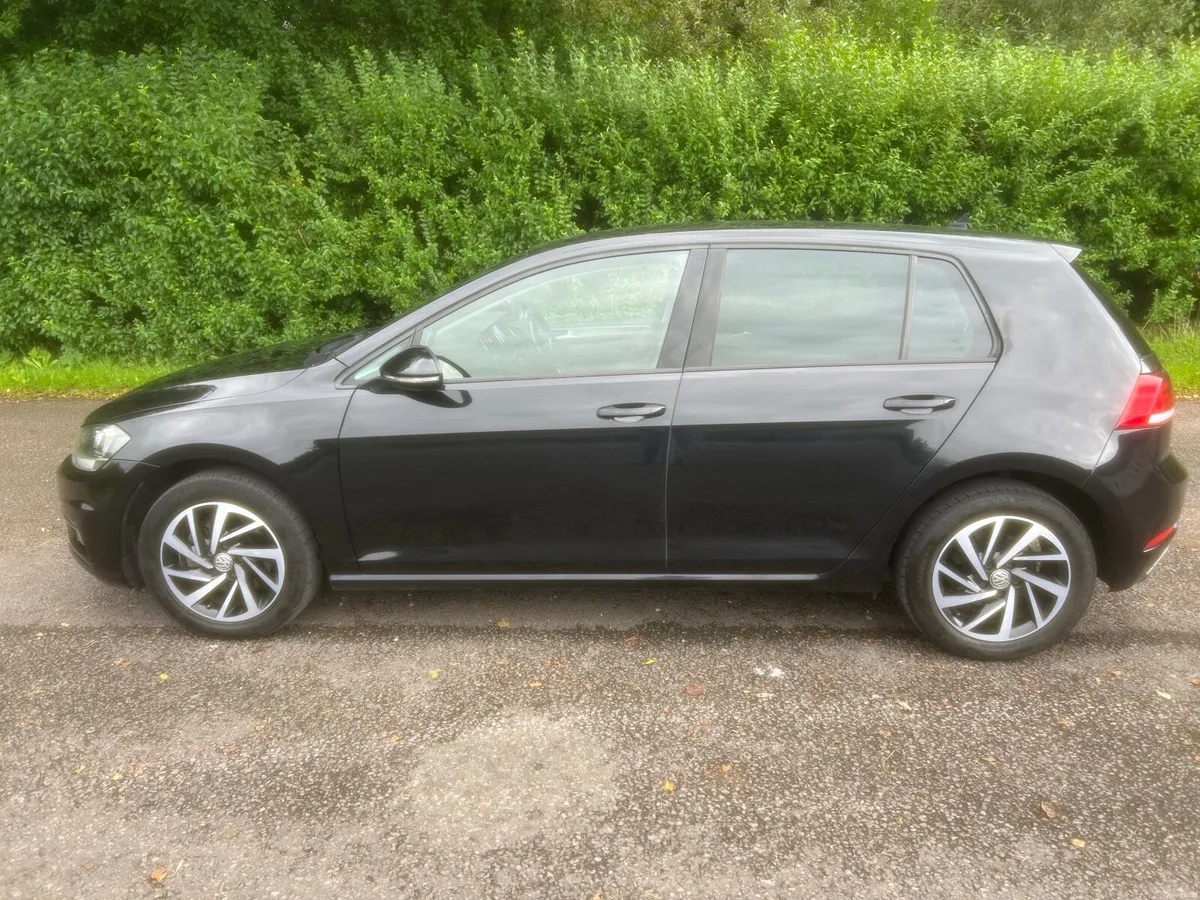 2019 VW golf 1.6 Tdi, MATCH, only 48000 miles, - Image 4