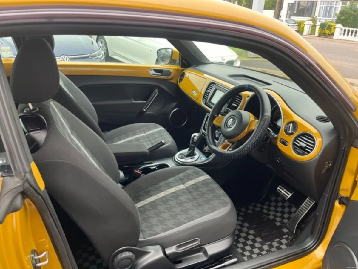 Volkswagen Beetle 1.2 tsi automatic - Image 5