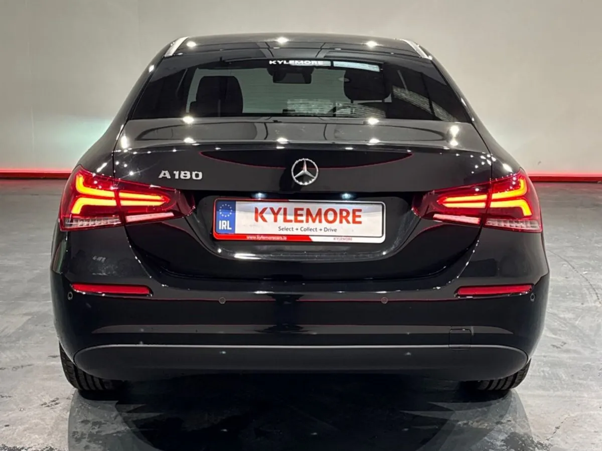 Mercedes-Benz A-Class 1.4 AUTOMATIC SALOON - BLACK - Image 4
