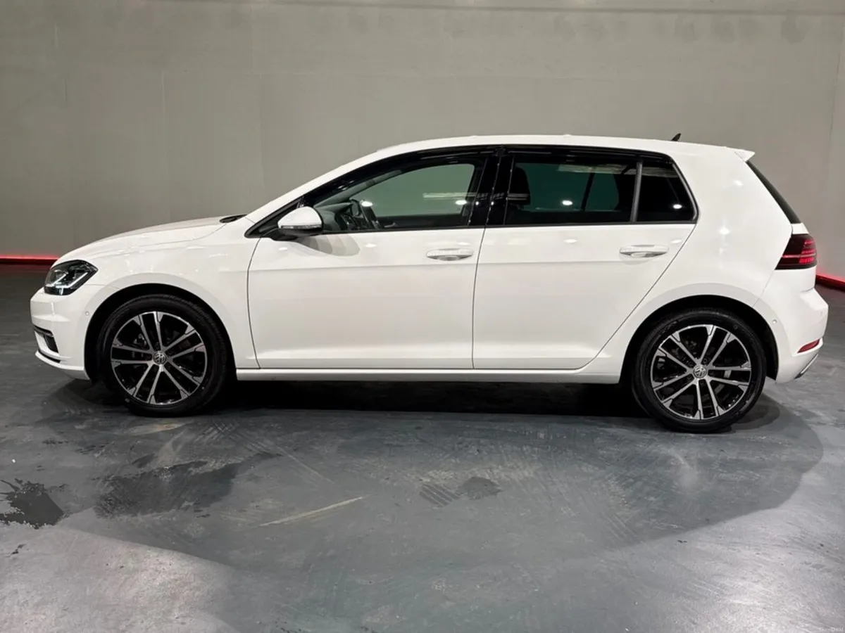 Volkswagen Golf 1.2 AUTOMATIC TSI COMFORT LINE MEI - Image 6