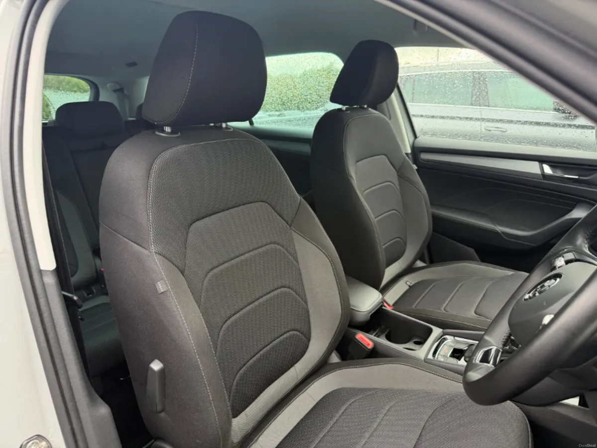 Skoda Kodiaq 7S AMB 2.0tdi 150HP DSG * APPLE CAR P - Image 6