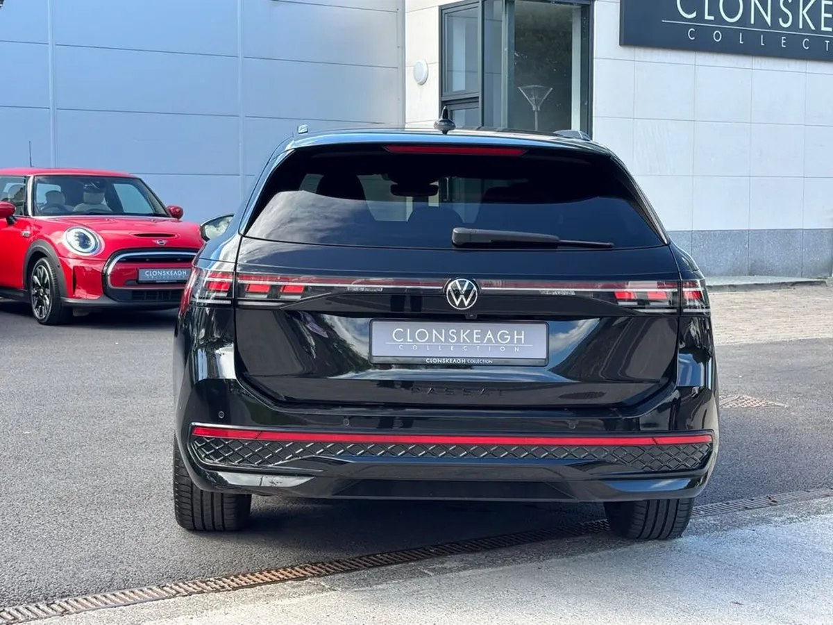 Volkswagen Passat R-LINE DSG - Image 5