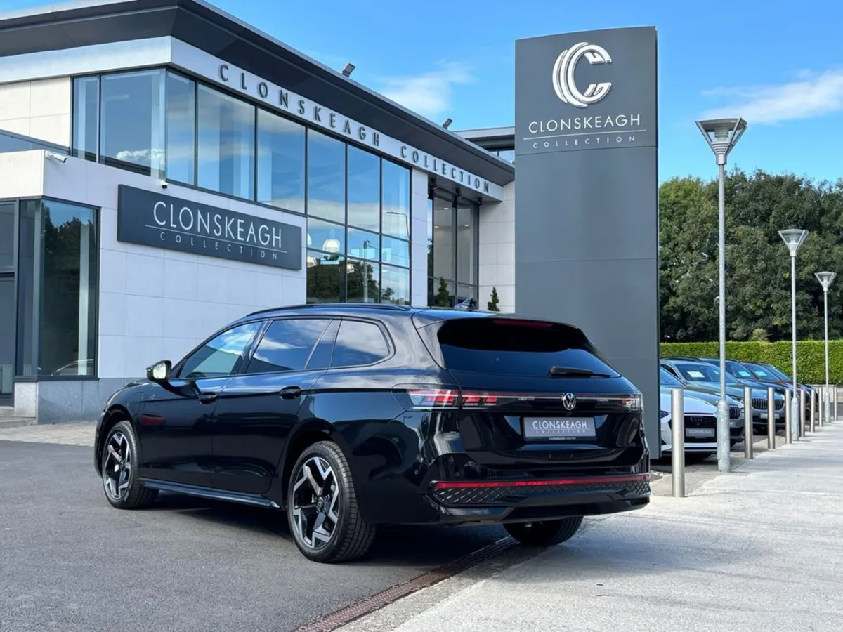 Volkswagen Passat R-LINE DSG - Image 6