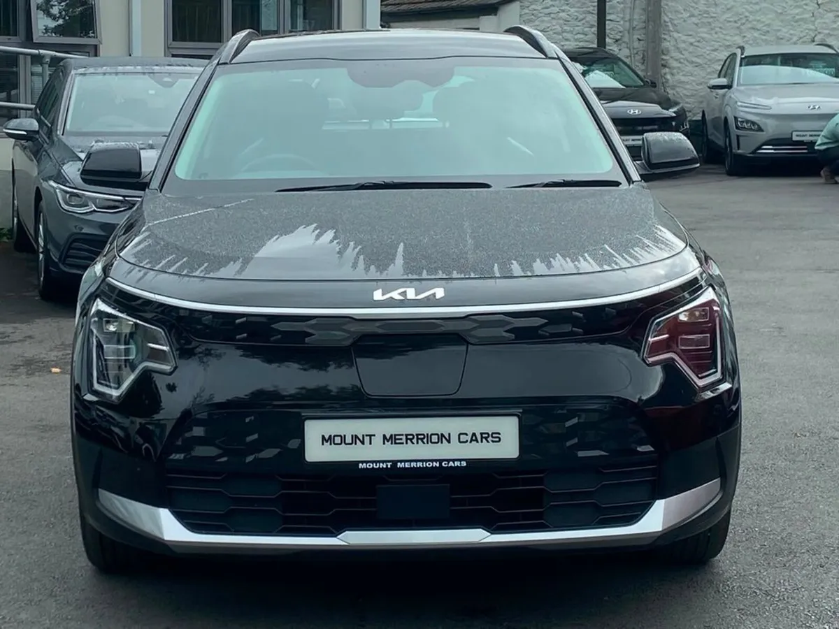 Kia e-Niro 65Kw New Model 450km Range - Image 3