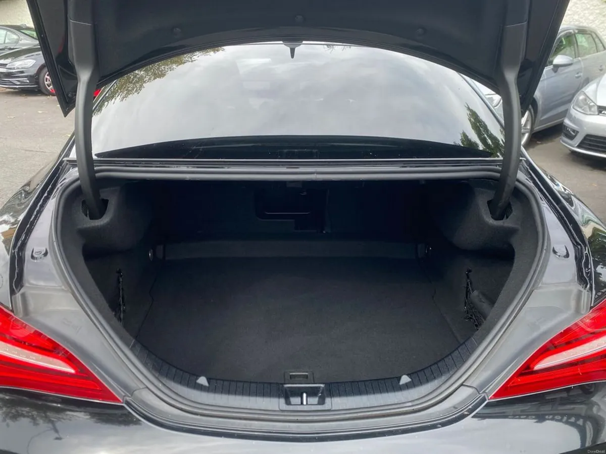 Mercedes-Benz CLA AMG+ Auto Pan Roof - Image 5