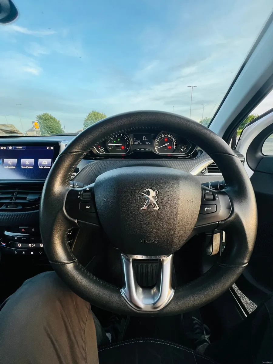 Peugeot 2008 2017 2 years new nct - Image 4