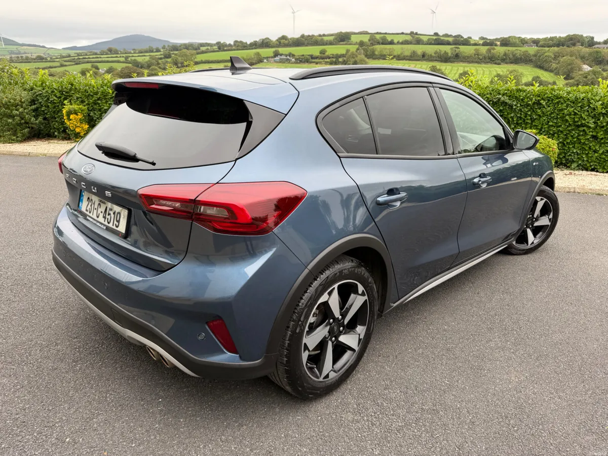 2023 (231)Ford Focus Active Vignale 1.0T 125hp - Image 4