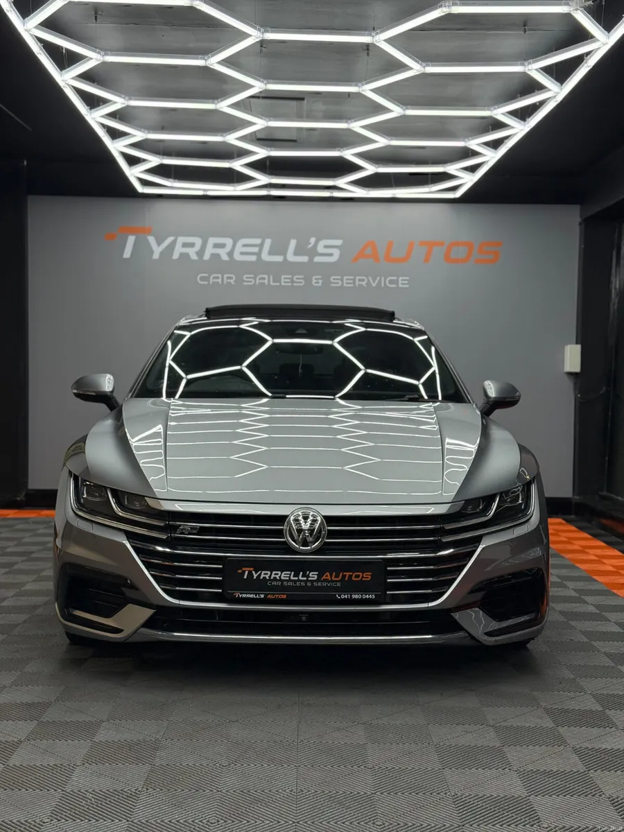 Volkswagen Arteon R-Line 280HP 2.0TSI 4Motion 2017 - Image 3