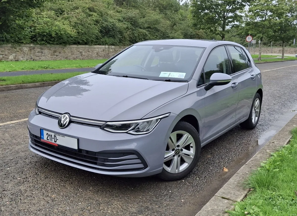 Volkswagen Golf 2021 - Image 2