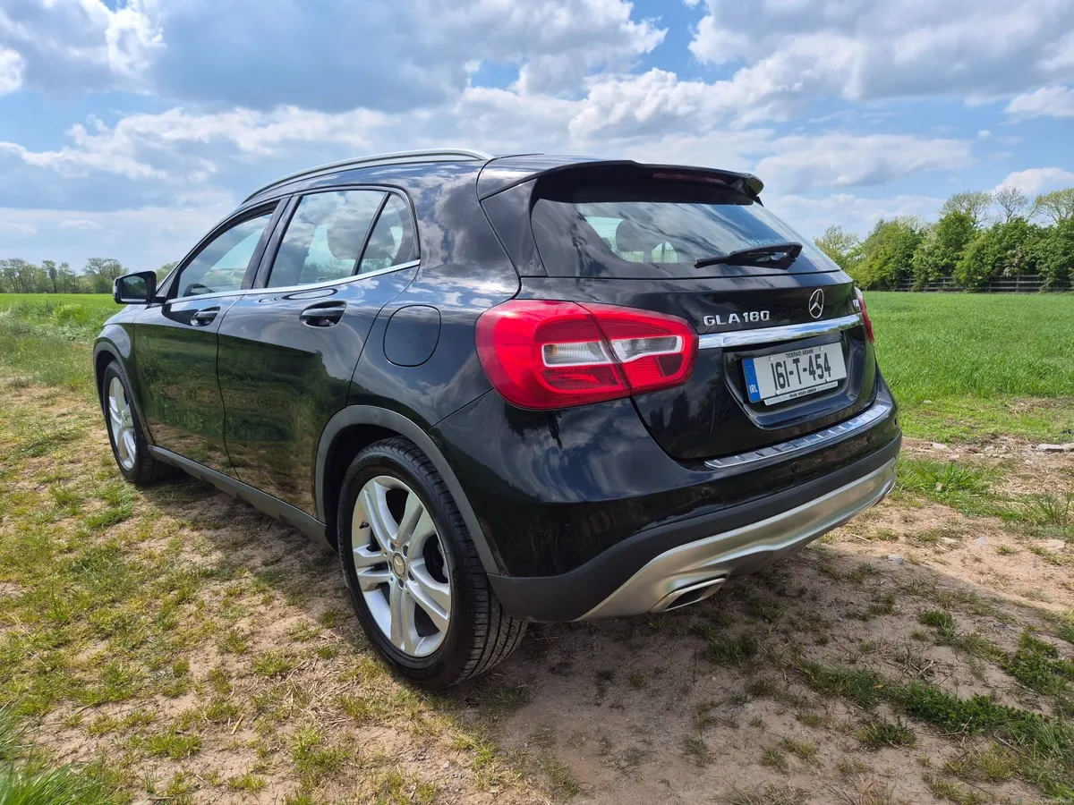 Mercedes-Benz GLA 2016 - Image 3