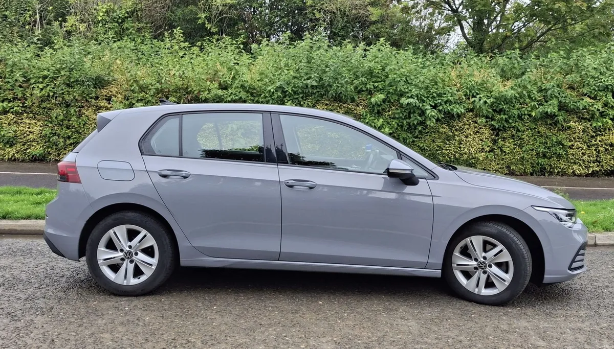 Volkswagen Golf 2021 - Image 4