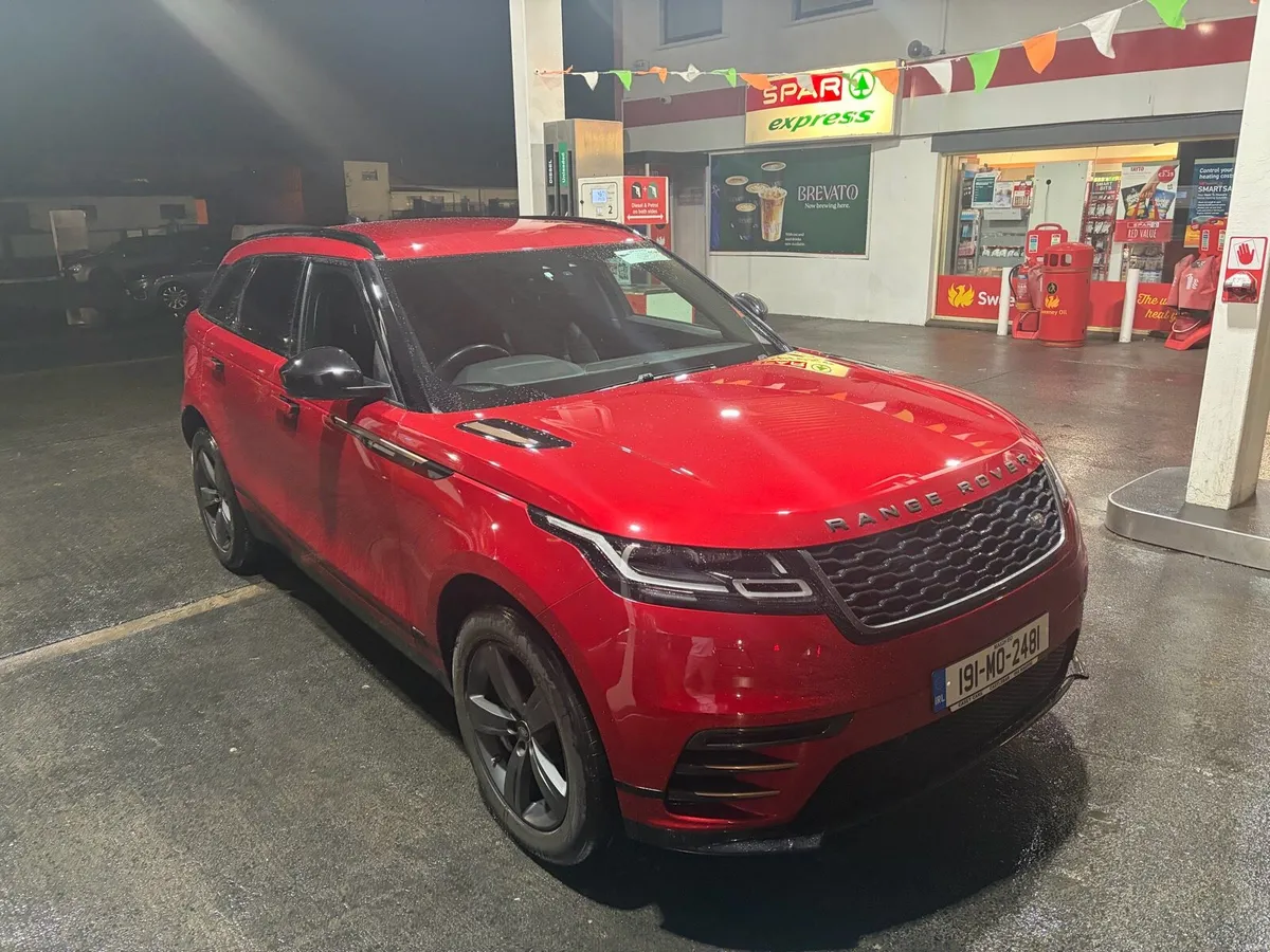 191 RANGE ROVER VELAR - Image 1