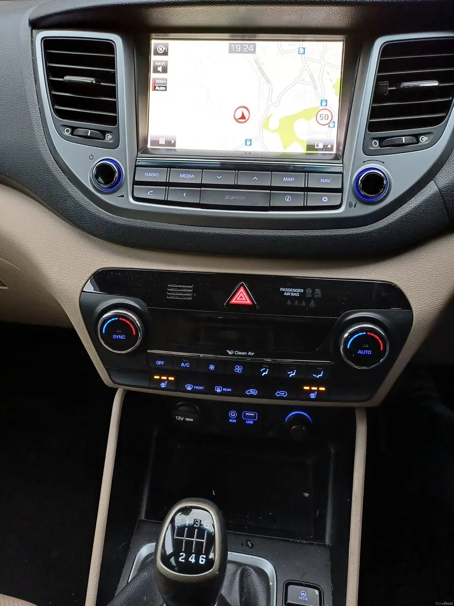 2016 HYUNDAI TUCSON  NCT 06/27 - Image 2