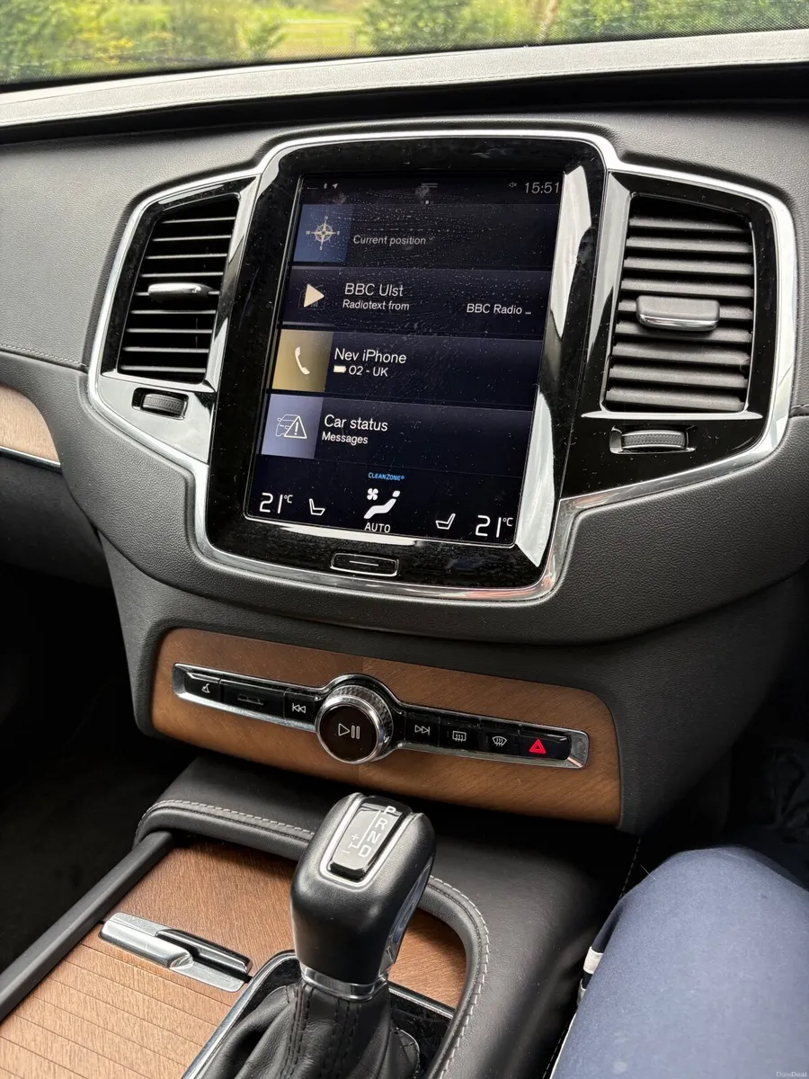 Volvo XC90 2017 - Image 6