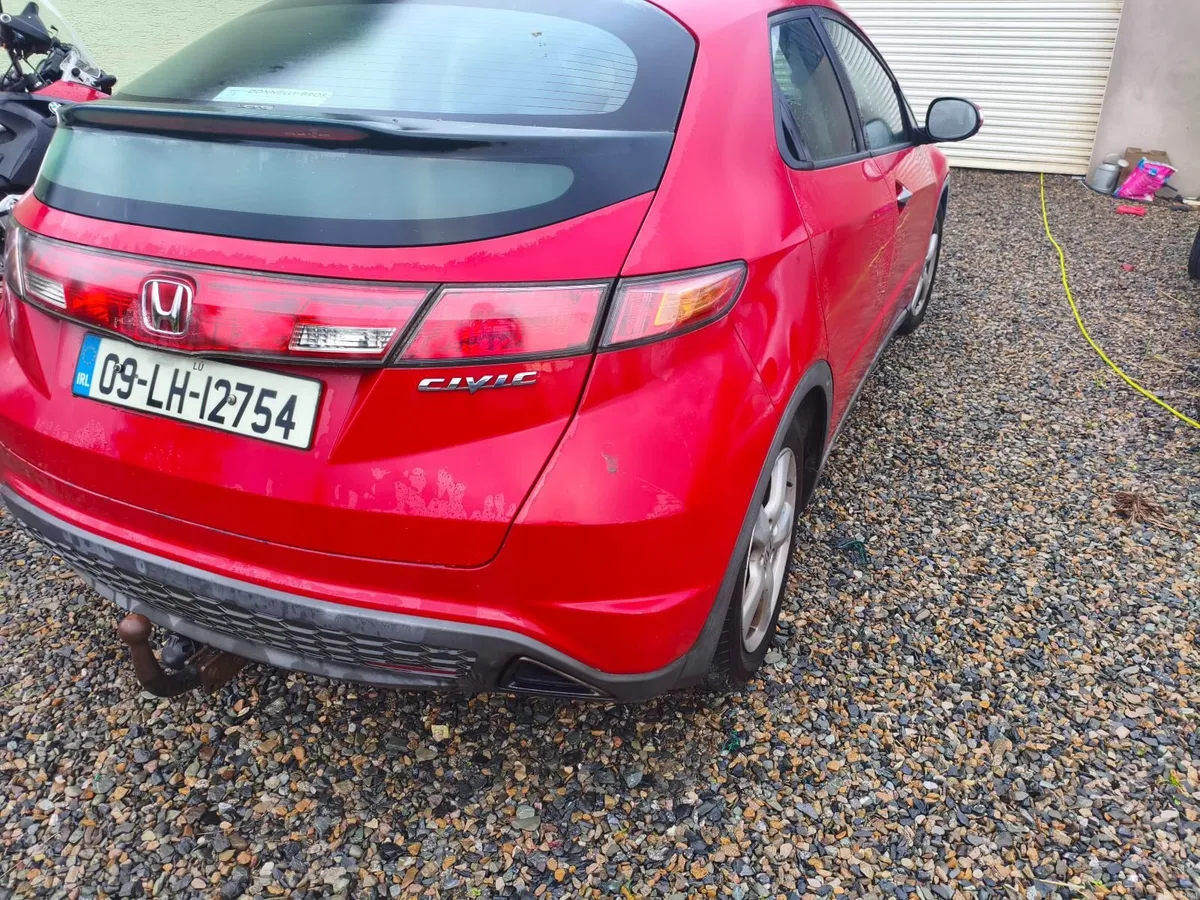 Honda Civic 2009 - Image 6