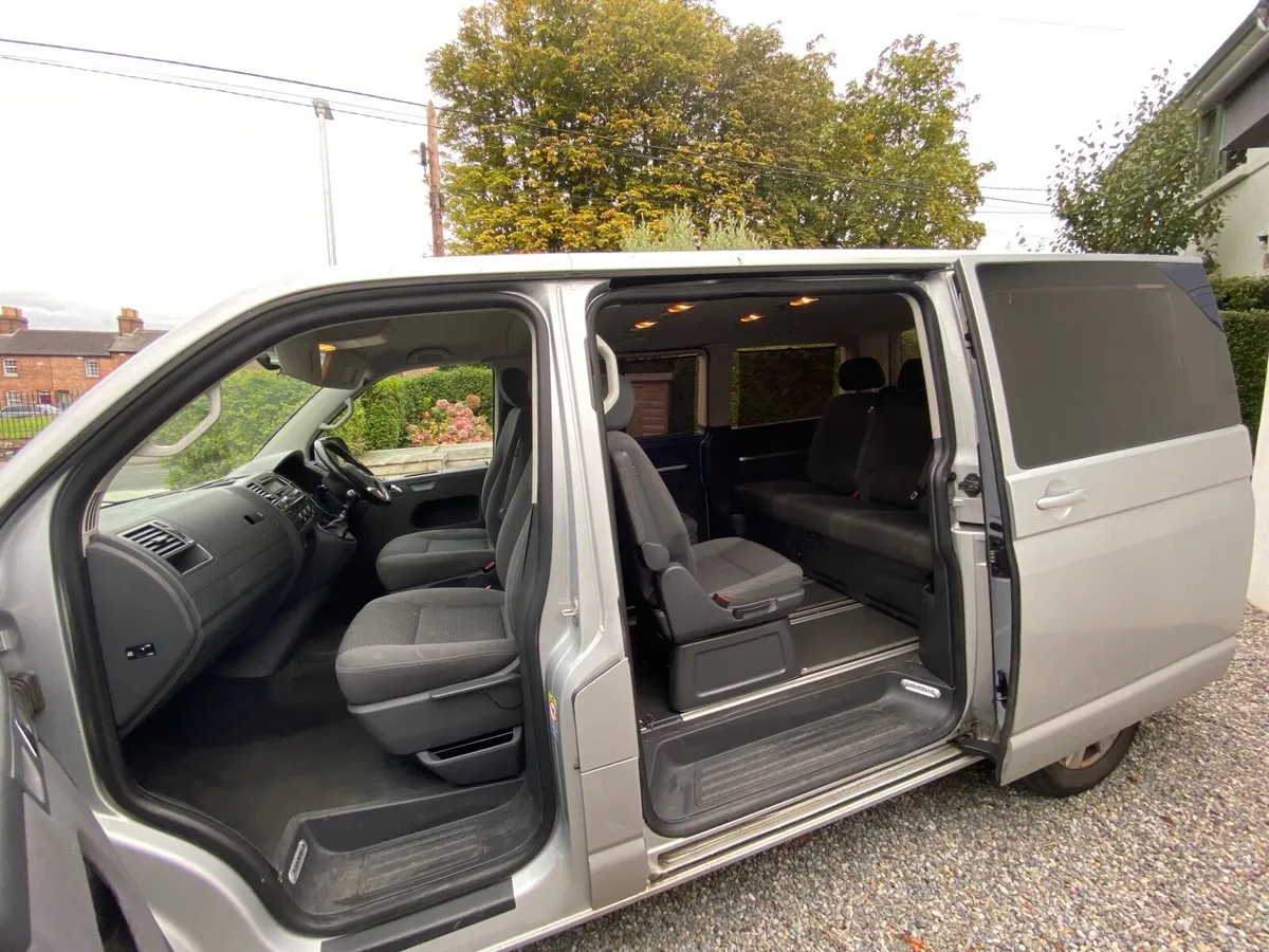 Volkswagen Caravelle 2013 - Image 5