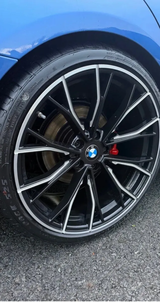 BMW 3-Series 2016 - Image 2