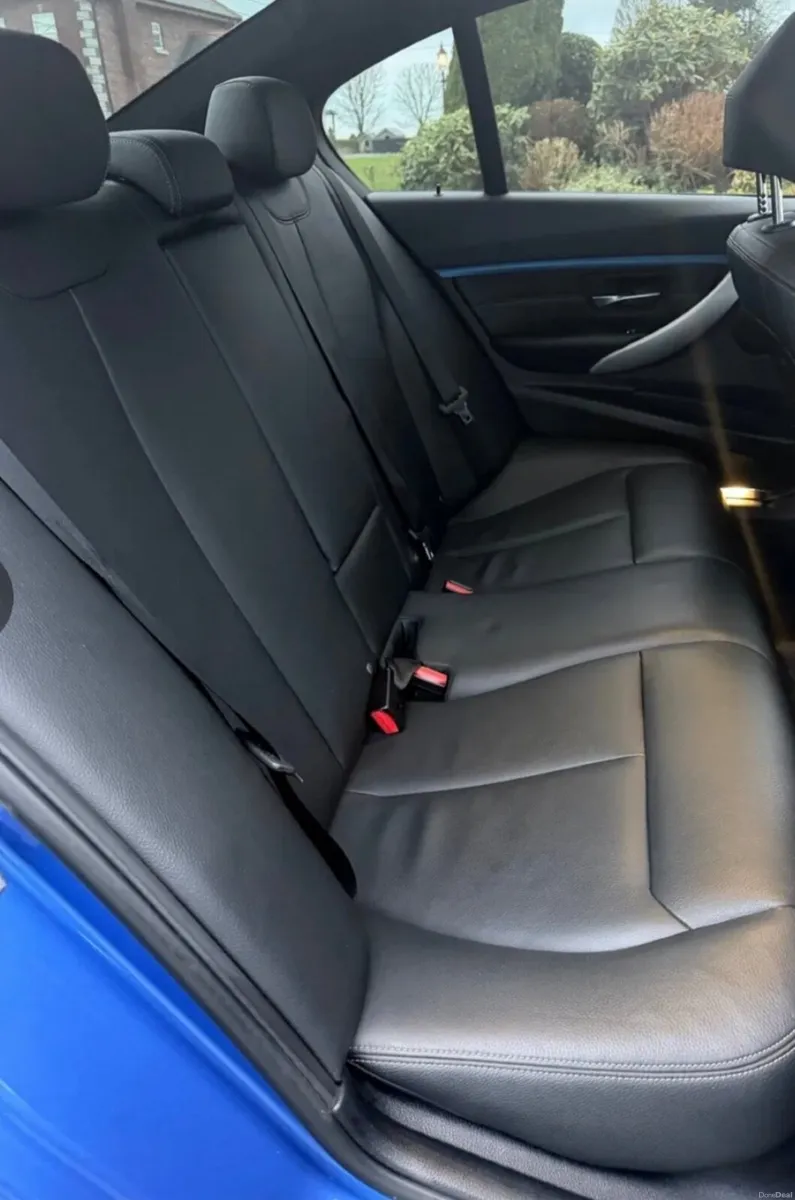 BMW 3-Series 2016 - Image 5