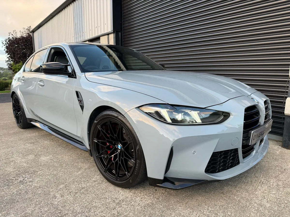 2025 BMW M3 Competition M xDrive * - Image 3