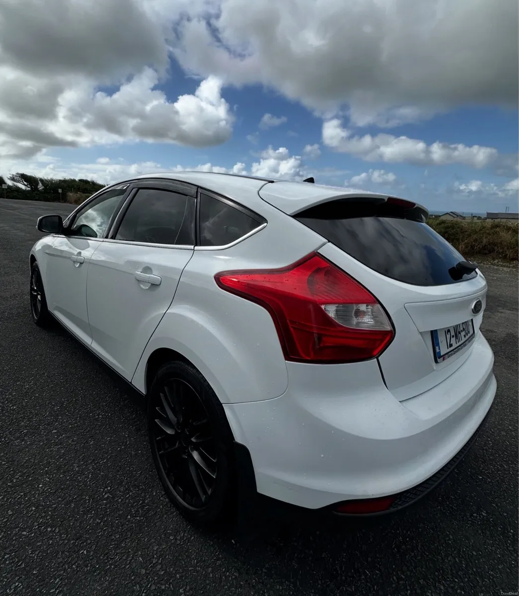 Ford focus - Image 4