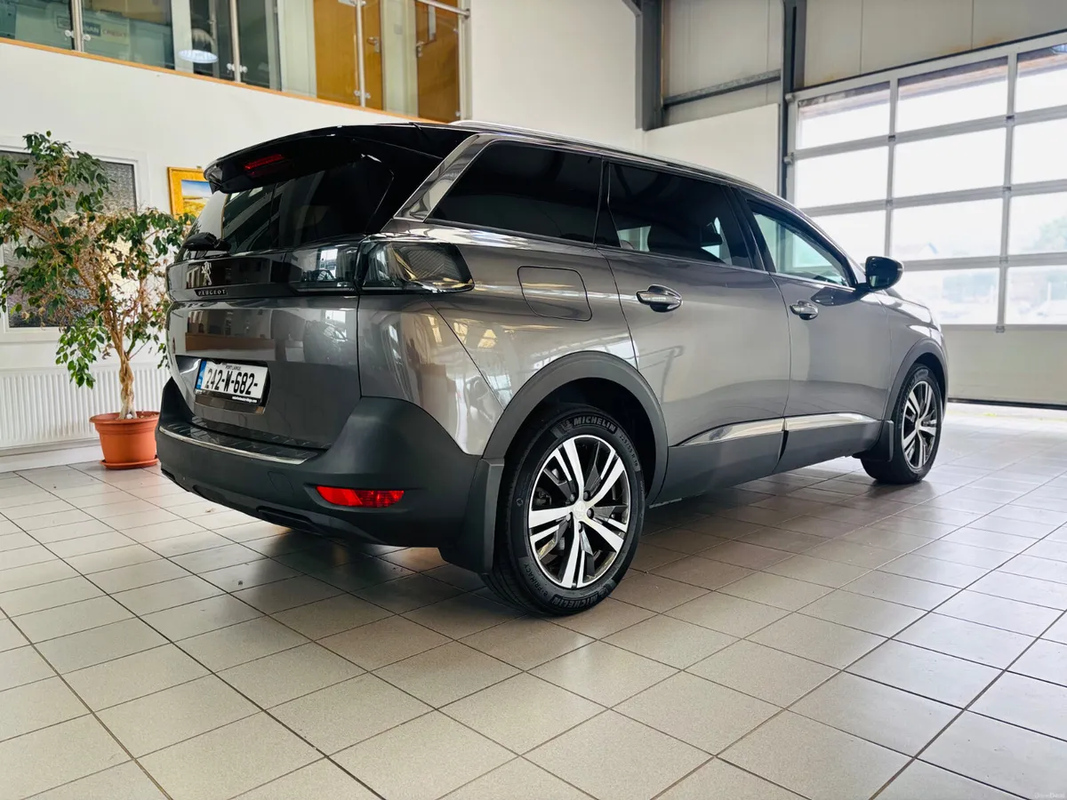 Peugeot 5008 2024 Allure Automatic - Image 3