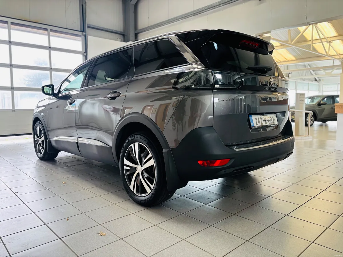 Peugeot 5008 2024 Allure Automatic - Image 6