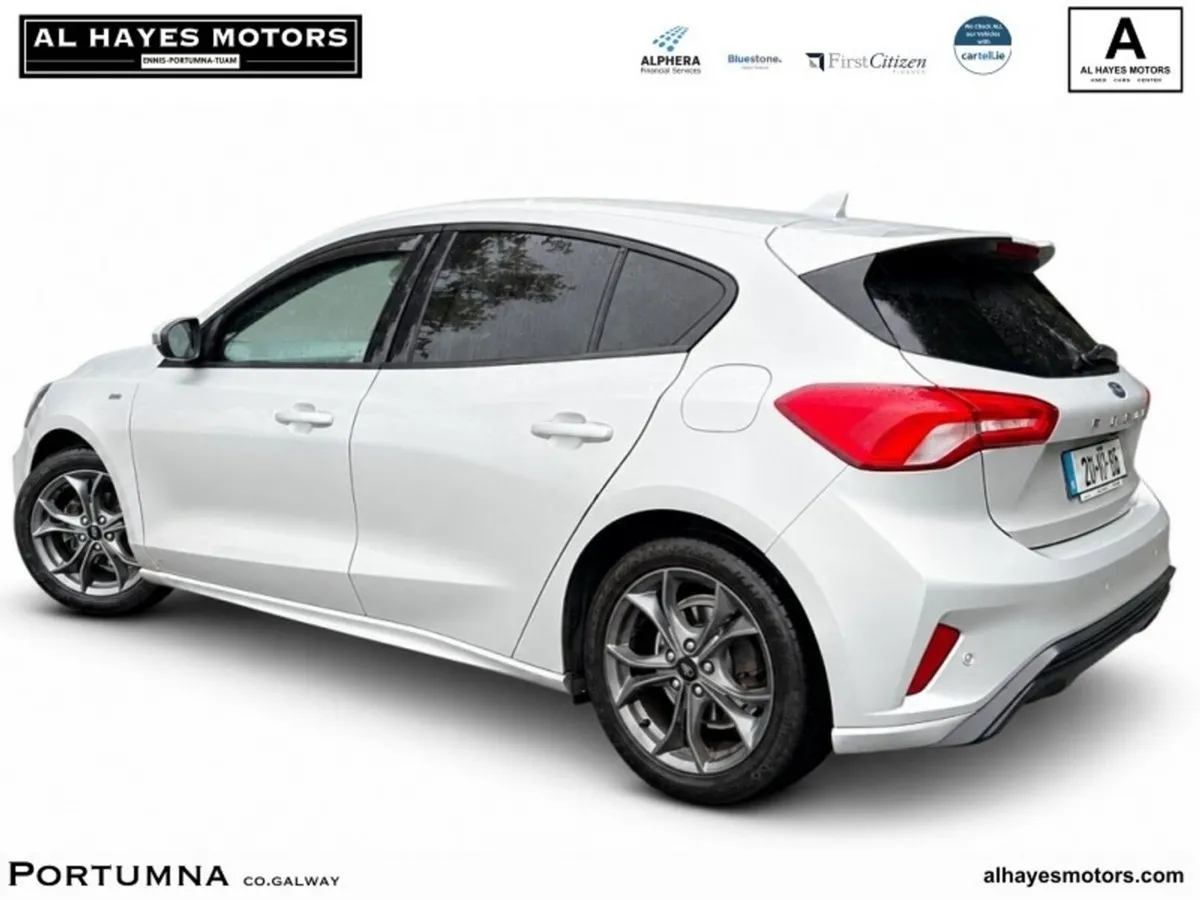 Ford Focus ST-LINE TDCi 120PS - Image 3