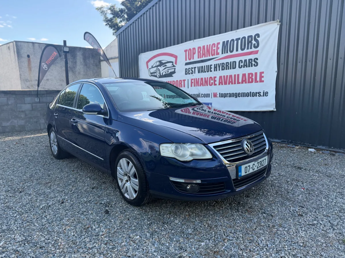 Volkswagen Passat 2007 - Image 1