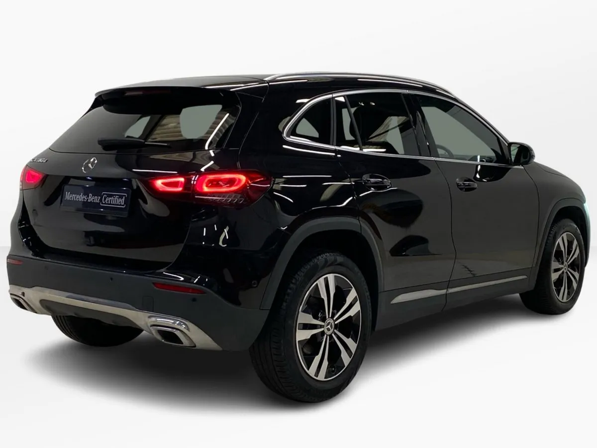 Mercedes-Benz GLA GLA 180 d A/T Progressive - Image 3
