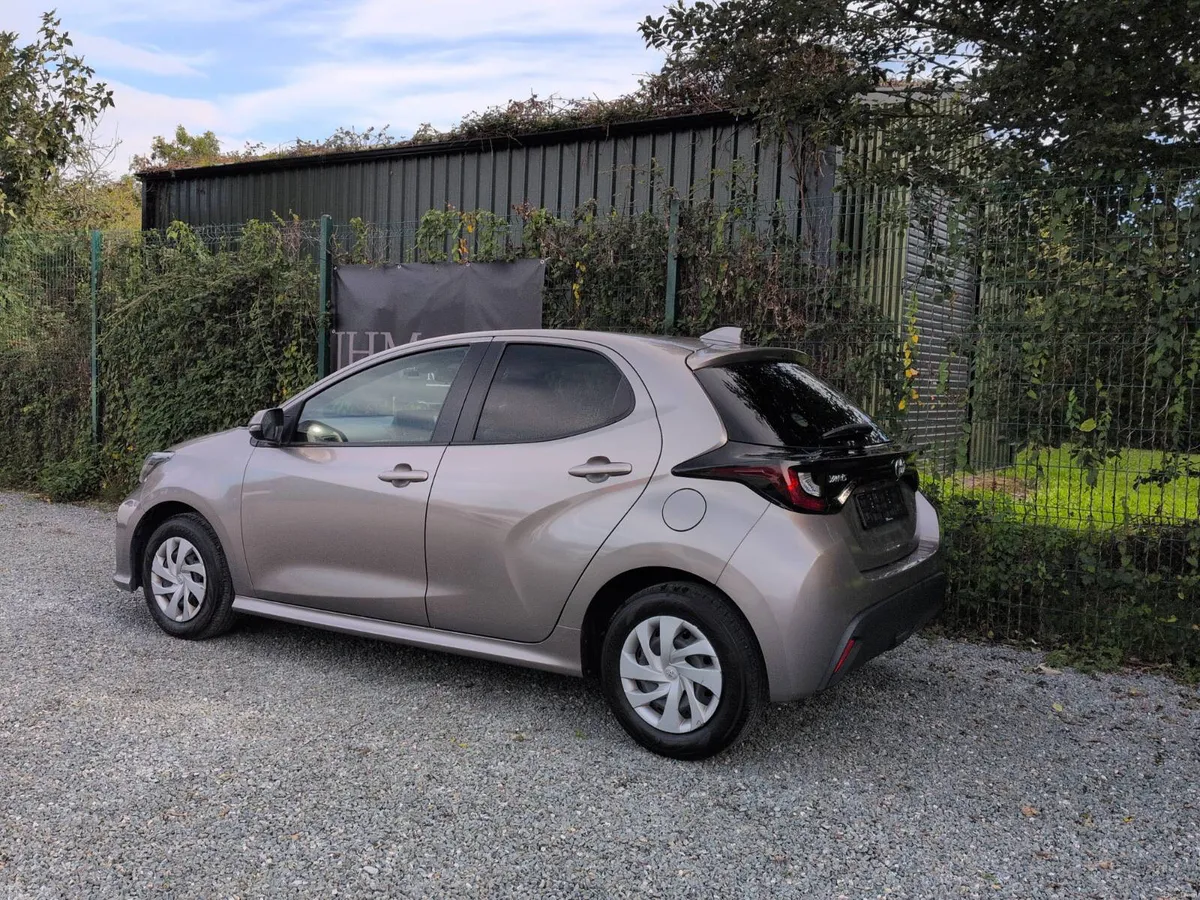 2022 Toyota Yaris * LOW KMS * NEW NCT - Image 2