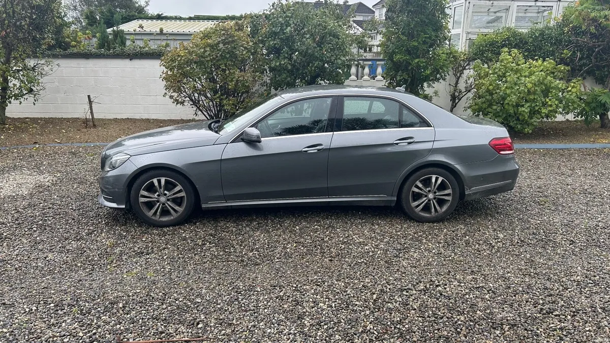 Mercedes-Benz E-Class 2016 - Image 4