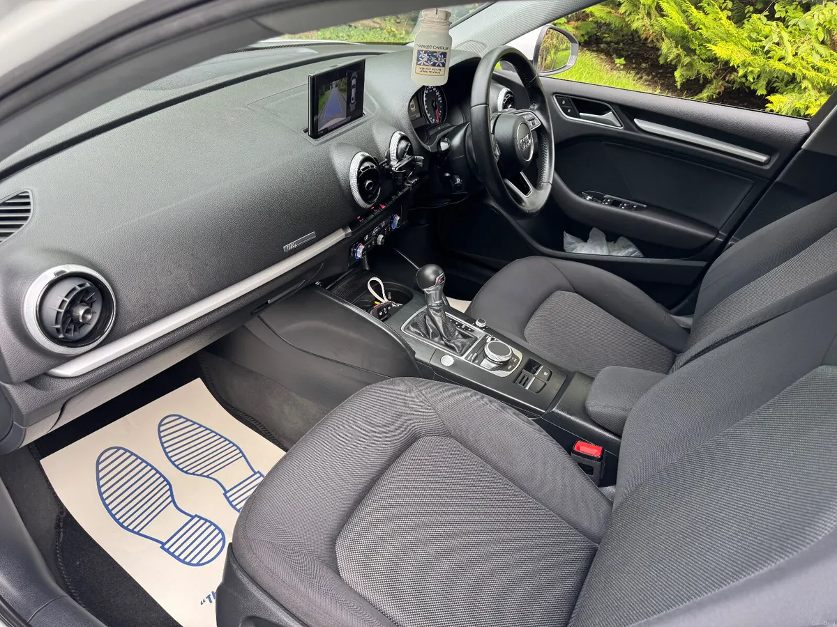 17 Audi A3 1.4TSI Automatic - Image 5