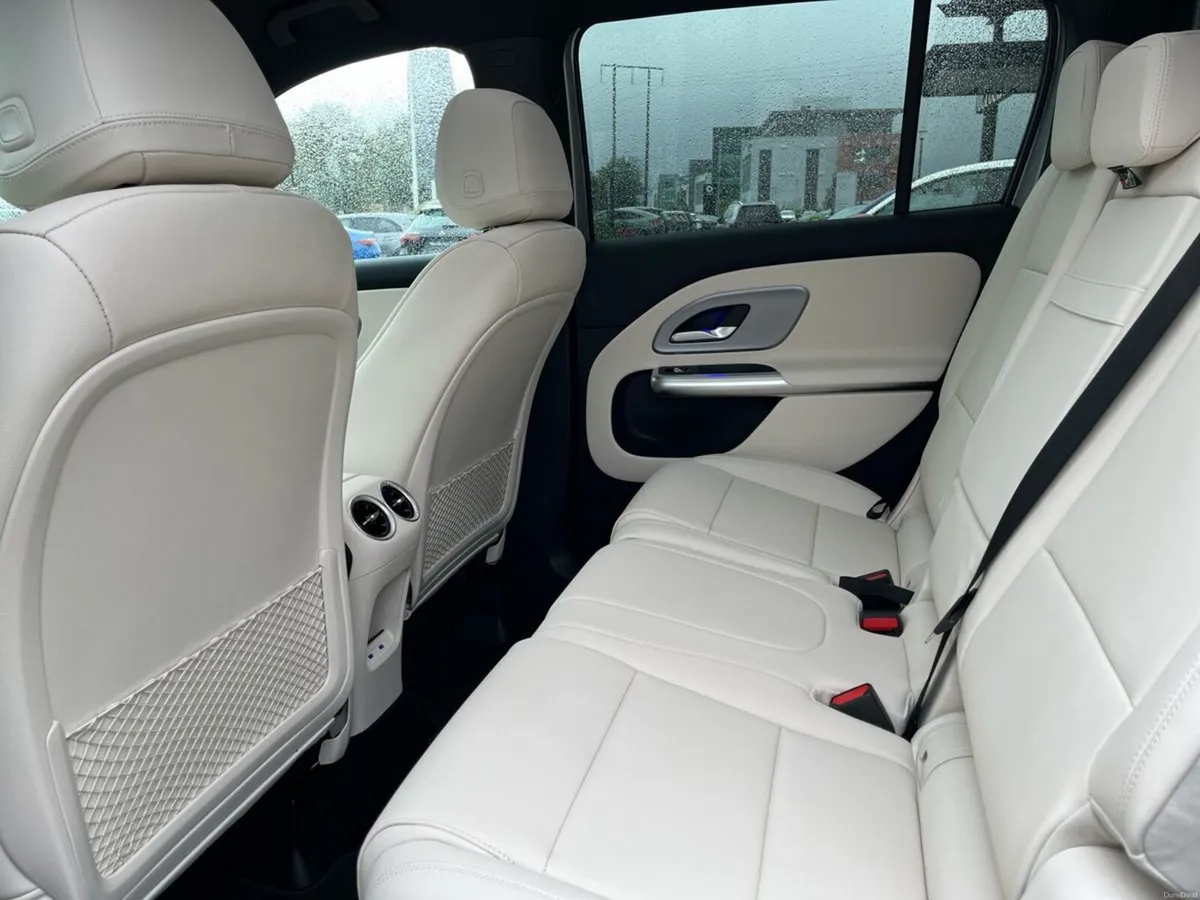 Mercedes-Benz GLB 250 Progressive Line Electric 7 - Image 4