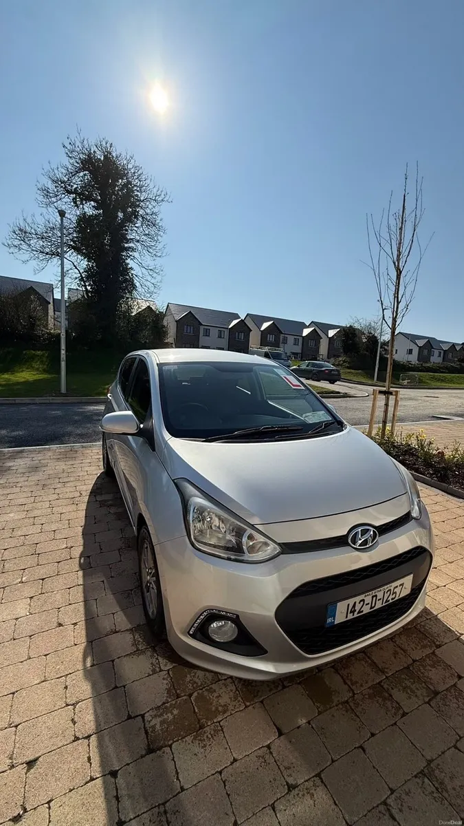 i10 Hyundai - automatic - Image 1