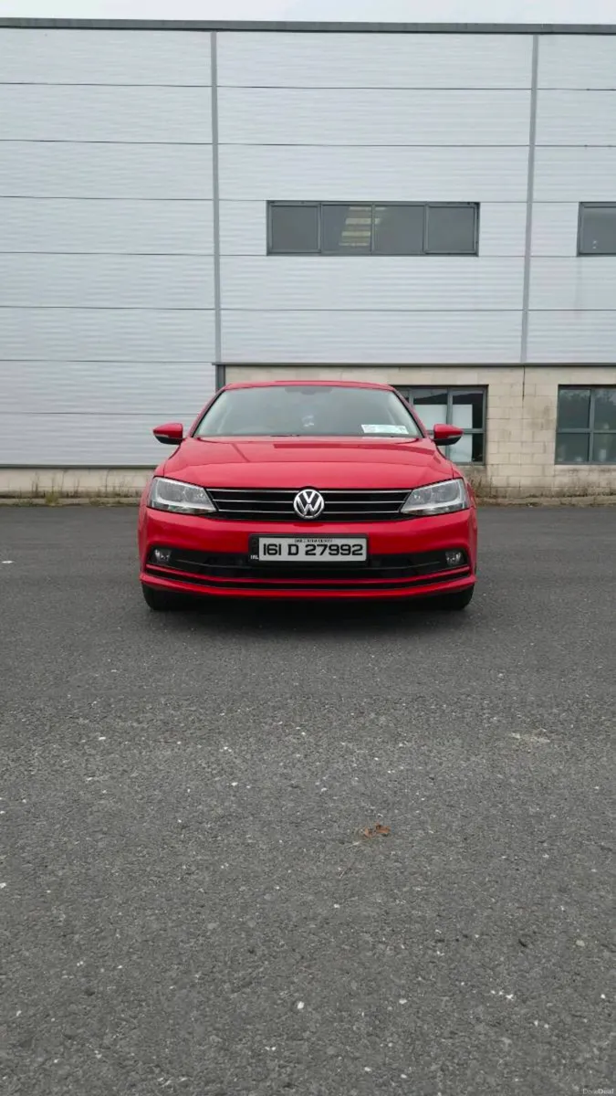 Volkswagen Jetta DSG - Image 3