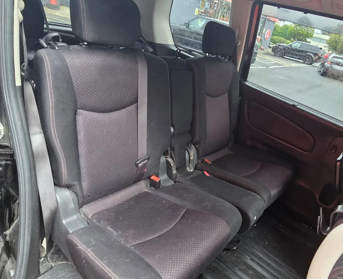 2013 Nissan Serena 2.0L S-Hybrid | 8-Seater MPV - Image 5