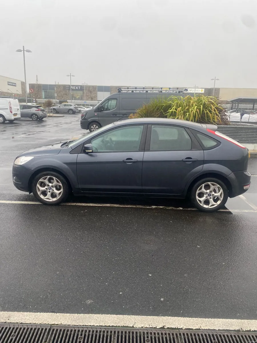 Ford Focus 2009 - Image 1