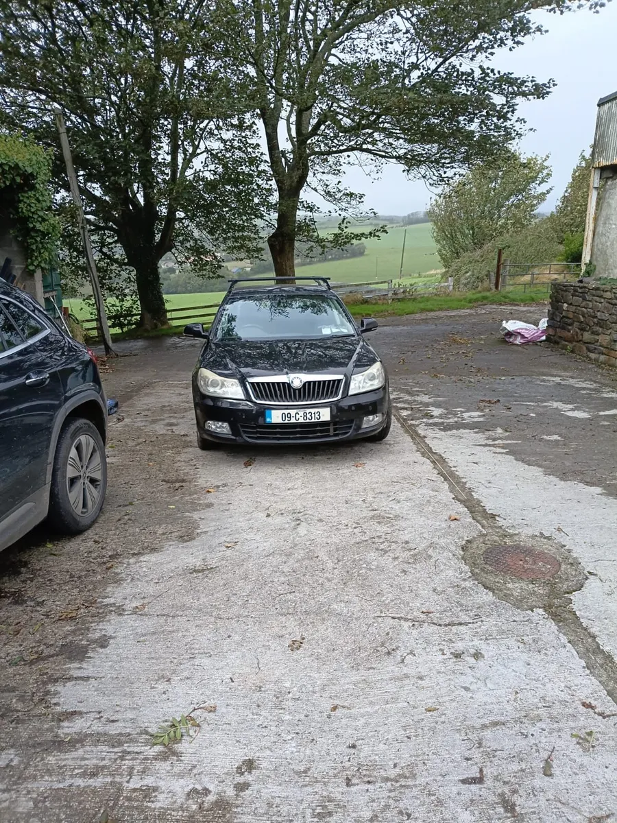 Skoda Octavia 2009 - Image 2